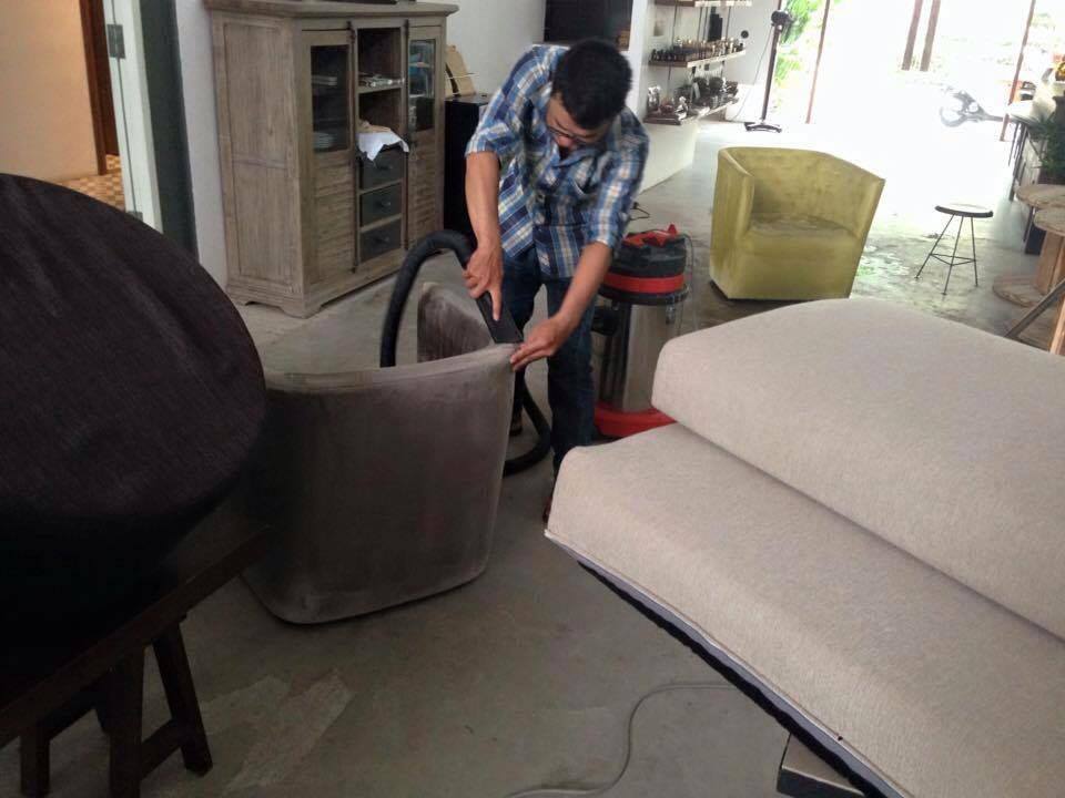 Giặt ghế sofa tại Long Biên