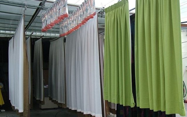 Hướng dẫn Cách giặt rèm cửa tại nhà